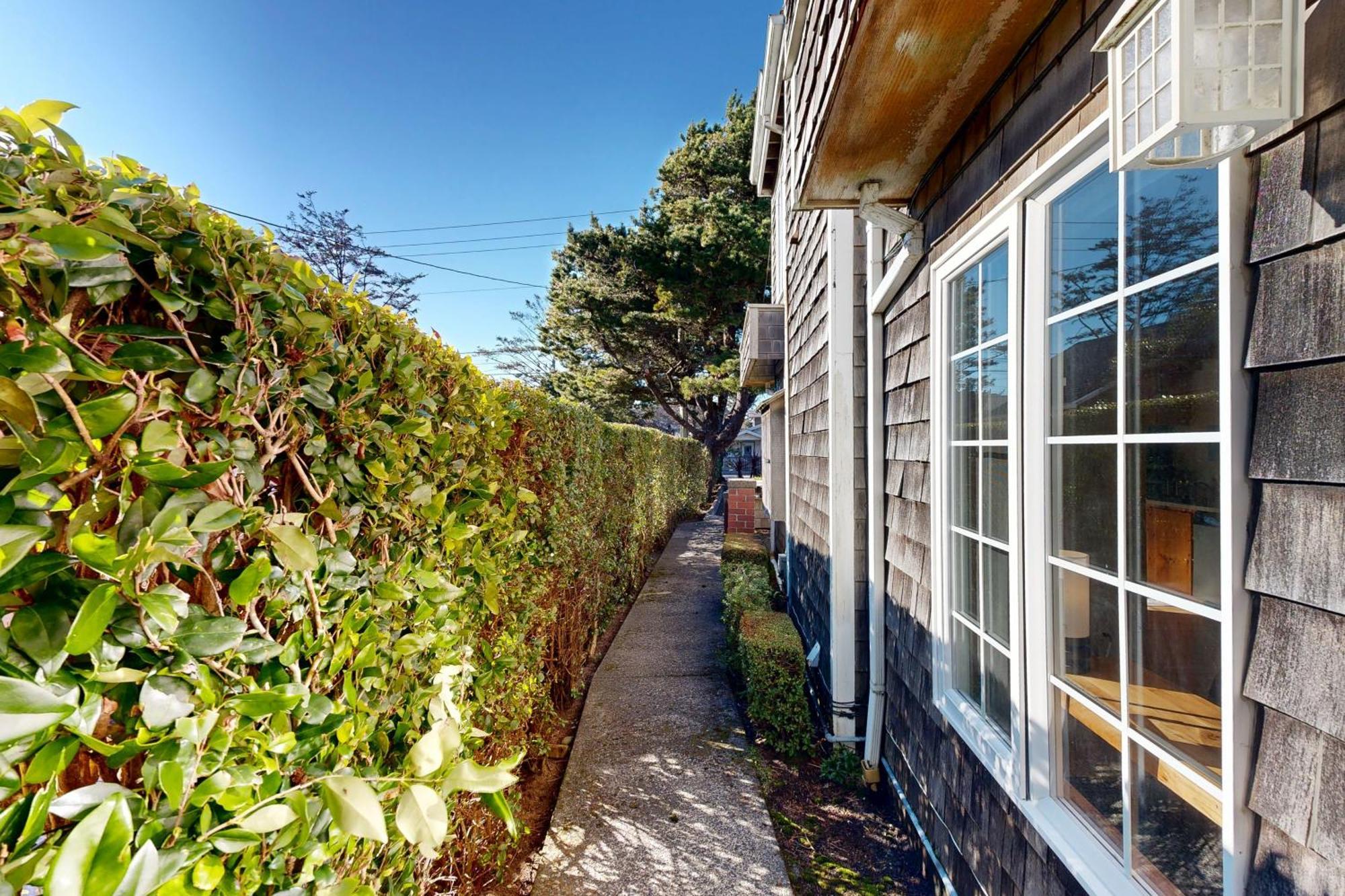 Beaches Inn | Sandpiper Pier Cottage Cannon Beach Exterior photo